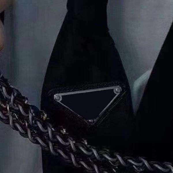 Cravate triangle adolescent vêtements formels cravate noire mens bolo tie designer de luxe cravate prad homme luxe mini dames bracelet en cuir mode Pattern Letters Neckwear