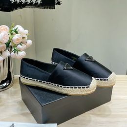 Triangle Plaque Satijn slip op Espadrilles schoenen JUTE Sole spring Silk flats loafers handgemaakte luxe ontwerpers schoen voor dames casual luxe lounge met doos