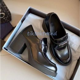 Zapatos triangulares para mujer, zapatos de cuero negros informales de diseñador, plataforma con tacones altos, mocasines ligeros clásicos, zapatos formales para mujer