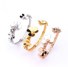 Bracelet à double fleur ouverte en zircon incrusté de fleurs Trifolium, avec bracelet artistique floral haut de gamme, accessoires de bijoux
