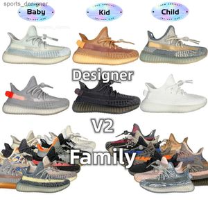 2023 Famille Nouvelles Bottes Designer Tn Enfants Chaussures Infantile Enfant Été Mode Extérieur Triple Blanc Noir Réfléchissant Beurre Ardoise Yezziness Yeeziness 350 35 3fih Xkuc 7J5N