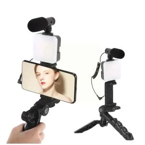 Tripods mobiele telefoon statief kit LED vullampje met microfoon mobiele telefoon live streaming handheld mini draagbare fotografie live vullampje