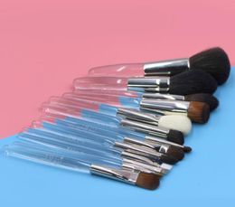 Trish McEvoy Makeup Brush 71 Perfect Face Brush 66 Cream Blender 5 Powder Blush Face Précise 84 TEPLETTION AMHANCER 65 ANGLED8522800