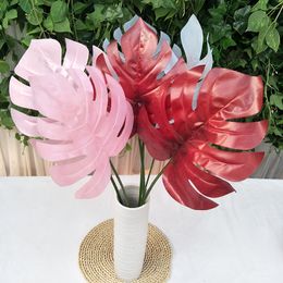 Tropical Palm coloré faux Monstera Feuilles de fleurs décoratives en plastique Road de mariage Plantes artificielles pour la maison