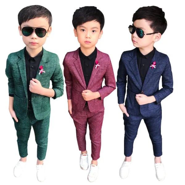 Pantalones 2023 Disfraz de niño de boda formal 2 piezas Pantallas Blazer Vestidos Traje a cuadros Niños escolar Uniforme adolescentes ropa de fiesta ropa