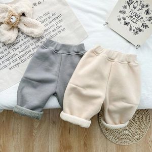 Broek 2023 Koreaanse Herfst Winter Pluche Warme Broek Baby Baby Slack Effen Broek Peuter Jongen Veelzijdig Casual Harlan Britches