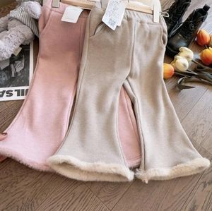 Broek 2023 Koreaanse Winter Baby Meisjes Uitlopende Broek Corduroy Plus Fluweel Effen Warme Peuter Fleece Kinderen