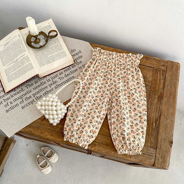 Pantalon 2024 Pantalon de fleur de bébé fille d'été pour les enfants de nouveau-nés de 0 à 3 ans