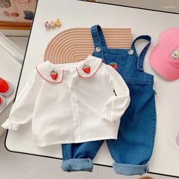 Pantalon d'automne pour bébé fille, salopette à fraises, jean doux à grande poche, chemise à col de poupée, pantalon en Denim, vêtements pour enfants en bas âge