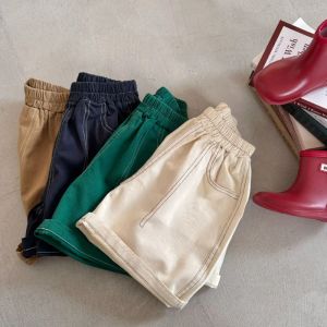 Pantalon short d'enfants 2023 Été garçons de couleur Color Line Coton Shorts filles Pantalon de la longueur du genou