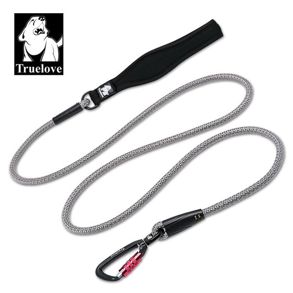 Le matériau réfléchissant TrueLove Dog Leash est tissé dans la corde ronde, adapté aux chiens de grande et moyenne taille, marche et escalade LJ201111