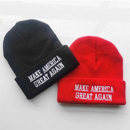 Trump Automne Hiver Bonnet Tricoté Make America Great Again Casquettes Sports De Plein Air Chapeaux Polyvalents Pour Hommes Et Femmes Plain Pure Color RRD138