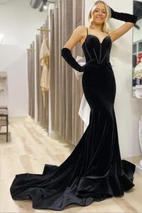 Robe de bal en velours noir, trompette, robe de soirée Spaghetti, robes de concours, sur mesure, avec nœud au dos blanc
