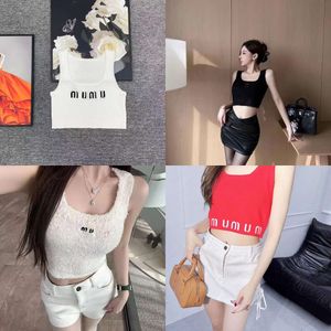 Tshirts womens sans manches chemises yoga sous-vêtements slim feme de créateur camisoles tees d'été