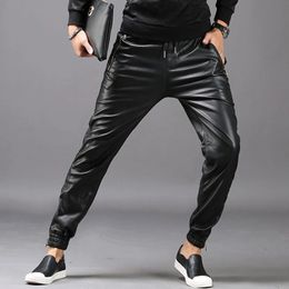 TSINGYI Moto Biker Pantalones de piel sintética Hombres Joggers Harem Pantalón Cintura elástica Bolsillos con cremallera Ropa de calle negra Ropa ajustada 231222