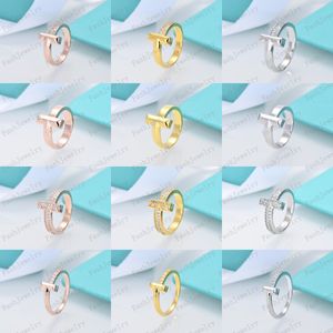 TT1 -ontwerper voor dames diamantheren dubbele t open liefde bruiloft goudring populaire mode klassiek hoogwaardige merk sieraden originele blauwe doos