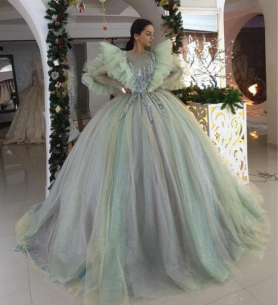 Tulle À Manches Longues Jardin Robe De Bal Volants Dentelle Appliqued Perlée Formelle Robes De Soirée Dubaï Arabe Robe De Mariée