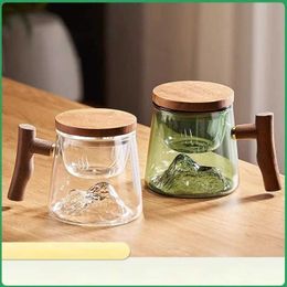 Tumblers 400 ml Glass Tea Cup Walnut Anti Scald Handle Dikke Chinese Far Mountain Design High Borosilicate H240425