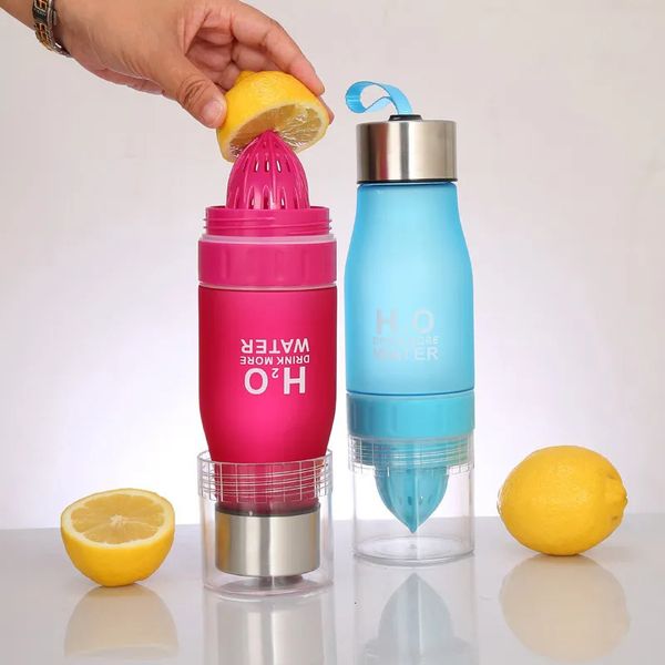 Gobelets 650 ml bouteille d'eau jus pressé citron fruits infuseur verres pour sports de plein air mon shaker boire 231013