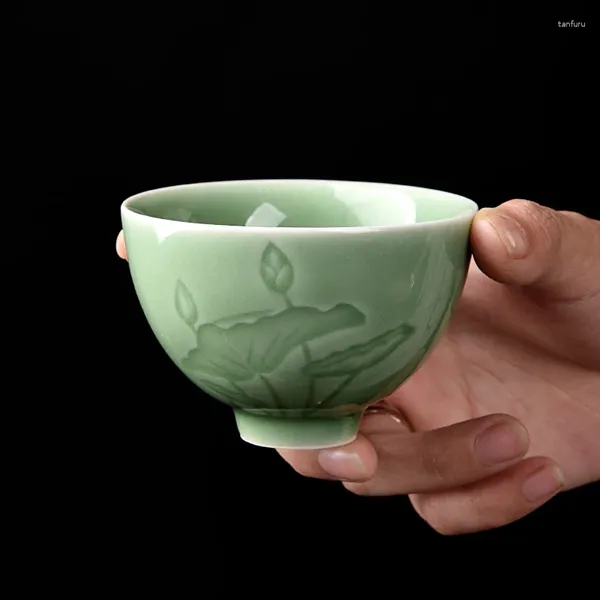 Vasos 6 piezas Longquan Celadon Kung-Fu accesorios de juego de té cerámica hecha a mano taza maestra Lotus taza Personal porcelana Teaware