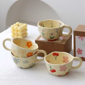 Gobelets en céramique tasses café faits à la main fleurs en forme de lait irrégulier thé de lait coréen de petit déjeuner