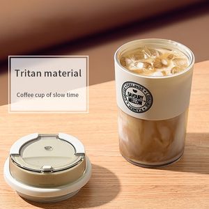 Tumblers Coffee Cup Milk Tea Simple Carry On Outdoor Leisure verzegeld lekbestendig draagbaar vacuüm met dekking voor geschenken 230419