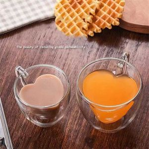 Gobelers coeurs amour forme en verre tasse à double mur à double mur avec poignée anti-immed à boire du thé de lait de lait d'eau amante de tasse d'eau H240506