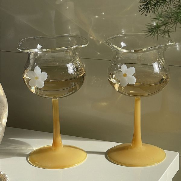 Gobelets INS Coréen 3D Fleur Lait Tasse À Café Cristal Cocktail Champagne Verre À Vin 280 ML Irrégulier Maison Fête Alcool Jus Boire 230413