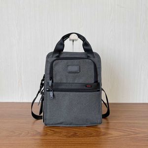 Sac de sac de créateur TumibackPack Tumin |McLaren Co Brandhed Series Tumiis Men's Small One épaule crossbody backpack coffre sac fourre-tout B14L 16YJ