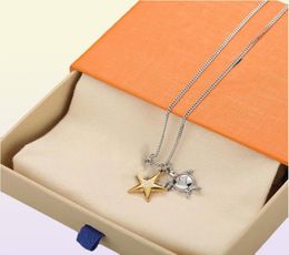 Collier pendentif tortue étoile lettre bleue trois en un pour hommes femmes est simple et élégant colliers de bijoux de créateur chaîne en or lu2727457