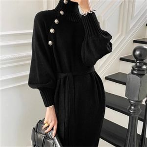 Col roulé boutons à lacets automne hiver robes élégantes pour les femmes Robe pull Maxi Robe femme épaisse Robe tricotée 231228