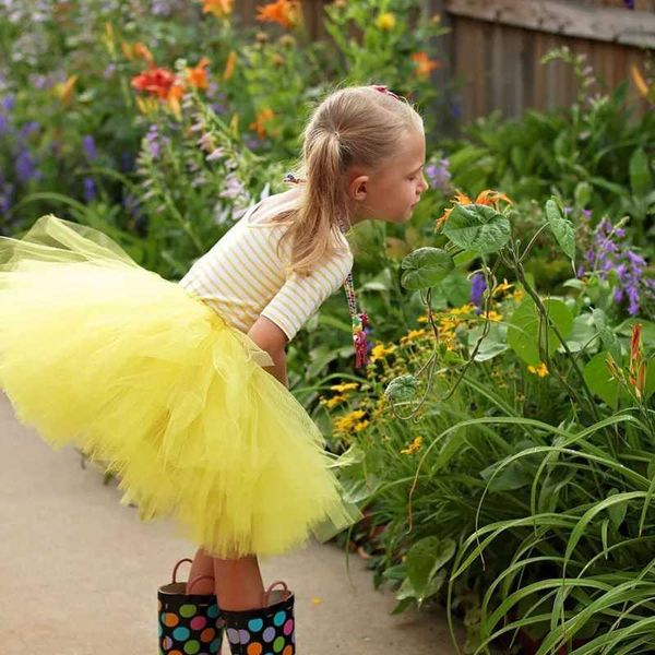 Robe tutu mignonne filles jaunes tutu jupes infamt tout-petit ballet moelleux tutus petsiskirts enfants anniversaire costume de fête halloween sous-jupe d240507