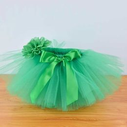 Tutu Dress Green Baby Baby Girls Fluffy Tutu Falda Diadema Juego de recién nacidos Costume Cumpleaños para bebés Tulle Tutus Tutus para 0-12m D240507