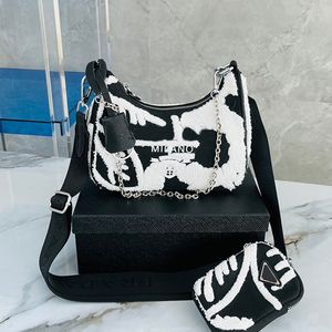 Twill hobo tas dames ketting enkele schoudertassen mode borduurbrieven interieur nylon rits pocket wasbare doek handtassen hardware driehoek mini zakje