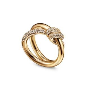 T Gold Ring Bow Knot Designer Ring Couple Couple de diamant Anneau Gold Silver Rose Color Asquez des bijoux de créateurs Taille 5-10 Classic Fiine Cadeau