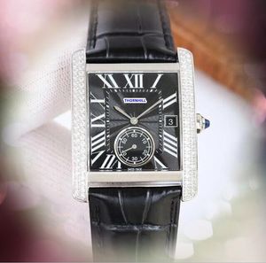 Mouvement de quartz de diamants à deux lignes montre 34 mm hommes carrés de chariot de chariot romain horloge de vache étoilée en cuir rose rose or argent cool cool one œil concepteur wristwatch cadeaux