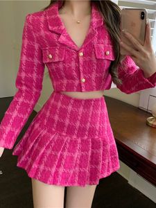 Tweedelige kleding 2 sets Rose Pink Plaid Women Crashed Tweed Blazer High Taille Pleasted Mini Skirts Suits Ladies Fashion Matching Set 221122