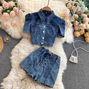 Tweede stuk jurk American Retro Denim Sets For Women Polo Collar Hollow Out Tops+High Taille Bandage Hot Shorts Girls Tweed-Piece Set Dropshipping Y240508