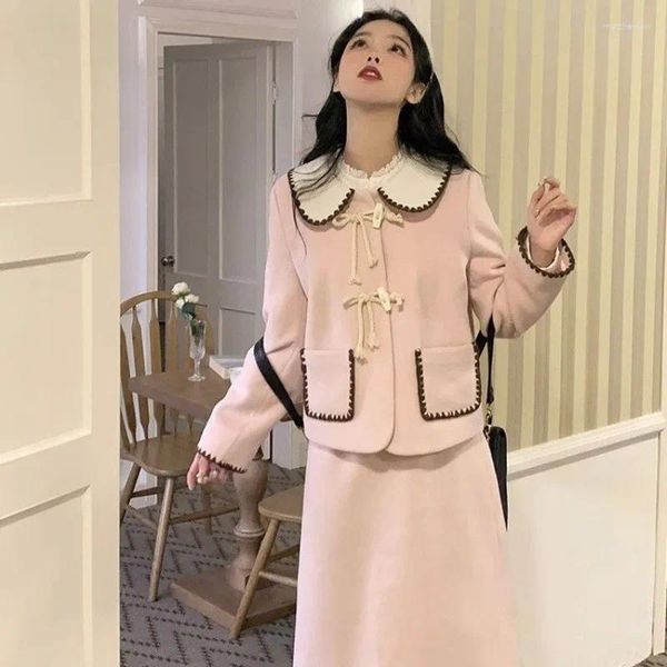 Robe de deux pièces Automne Rose College Style Blazer Ensembles Femmes Doux Mignon Collier De Poupée Arc Simple Boutonnage Court Top Veste Et Jupe A-ligne