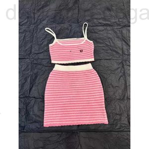 Tweedelige kledingontwerper Shenzhen Nanhuo Huohuo ~ 24 Zomer Nieuw product Pink Stripe Sling Half Set voor vrouwen JAX0