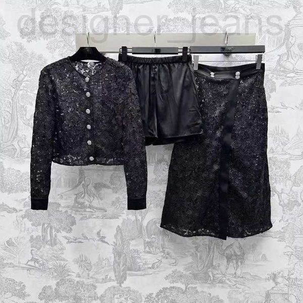 Designer de robes en deux pièces printemps et été nouveau ch nanyou gaoding célébrité légère vent mature industrie lourde perle nue à manches longues à manches couvertes à demi-jupe 9pl5