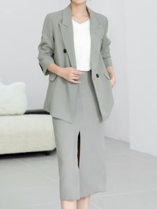 Moda de vestidos de dos piezas Piezas de mujer de negocios otoño Juego de chaquetas formales informales Cabalas altas de la cintura