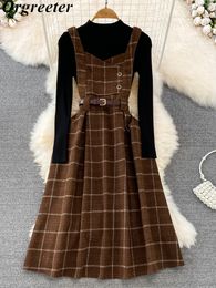 Vestido de dos piezas de alta calidad Otoño Invierno Mujeres Suéter Monos Conjuntos Casual Punto Tops Plaid Woolen 2 Trajes Femenino 230823