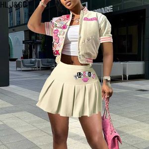 Tweedelige kleding Hljgg Fashion Streetwear Women Printing Baseball Jacket en geplooide minirok Tweedelige sets vrouwelijke bijpassende 2 stks outfits 2023 J230506