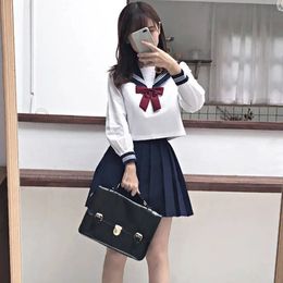 Tweedelige jurk Japanse stijl S-2xl Student meisjes schooluniformen meisjes marineblauw kostuum dames sexy marineblauw JK-pak matrozenblouse plooirok 231012