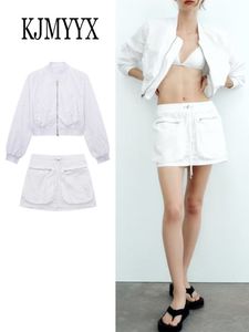 Robe deux pièces KJMYYX été blanc jupes pour femmes mode Mini Cargo Shorts jupe costume femme vêtements Y2k Streetwear poche ensembles décontractés 230607