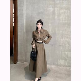 Tweedelige jurk Koreaanse stijl meisjespak dames herfst kraag lange mouwen jas geplooide lange rok tweedelige set vrouwelijke kleding 230830