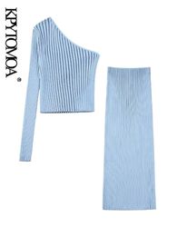 Tweedelige kleding Kpytomoa Women Fashion Asymmetrische gebreide geknipte trui en hoge elastische taille potlood Midi rok vrouwelijke sets Mujer 230306