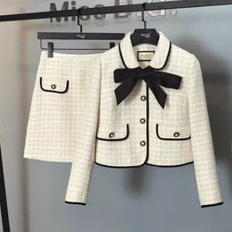 Tweedelige jurk grote maten-4XL dames tweed wit colbert jas top en rok elegante tweedelige set outfit winterjacquard modestof 230827