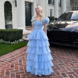 Robe de deux pièces Msikoods Sky Blue Tiered Jupe Prom 15 Quinceanera Puff Sleeves Lace Forme Fête Fête ANNIVERTAIRE Q240511